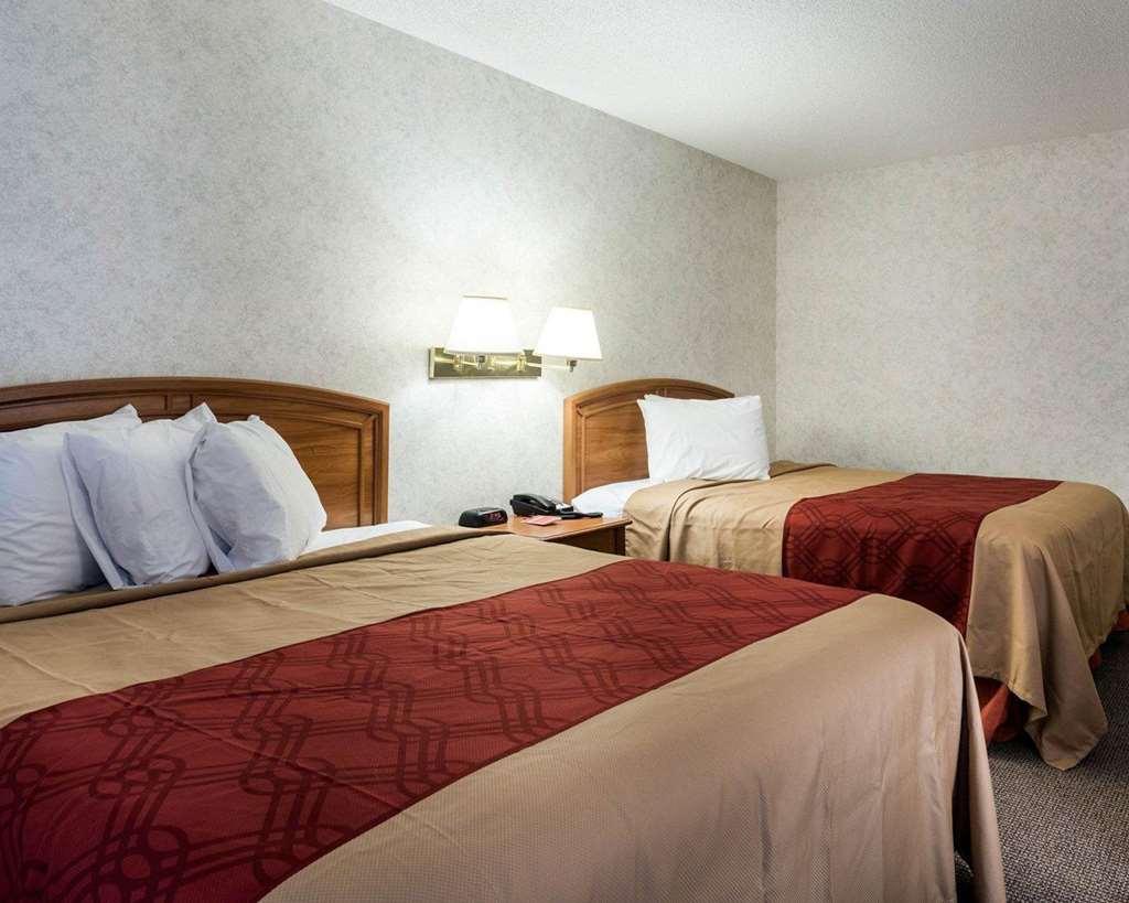 Econo Lodge Inn & Suites Canandaigua Zimmer foto